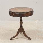 1583 7219 Drum table